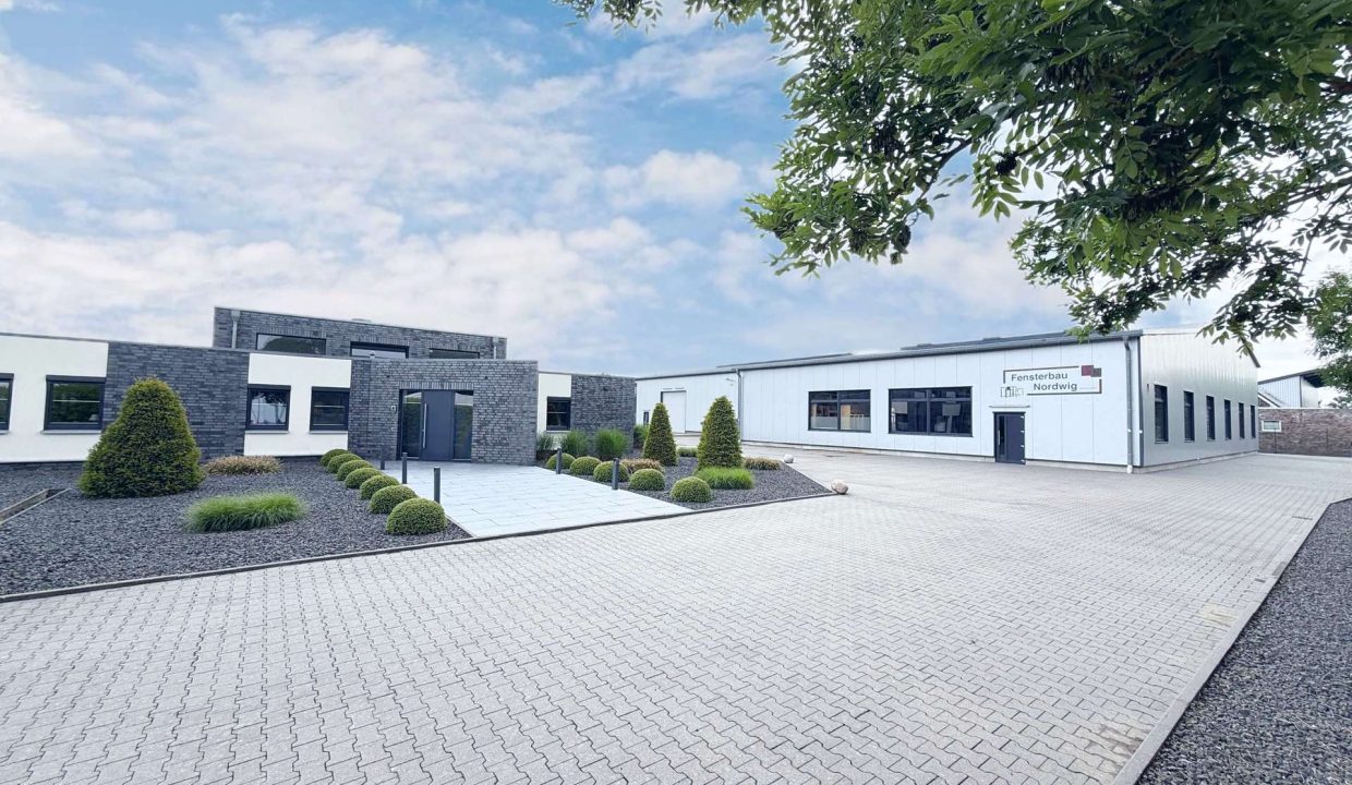 Gewerbeimmobilie mit Wohnhaus