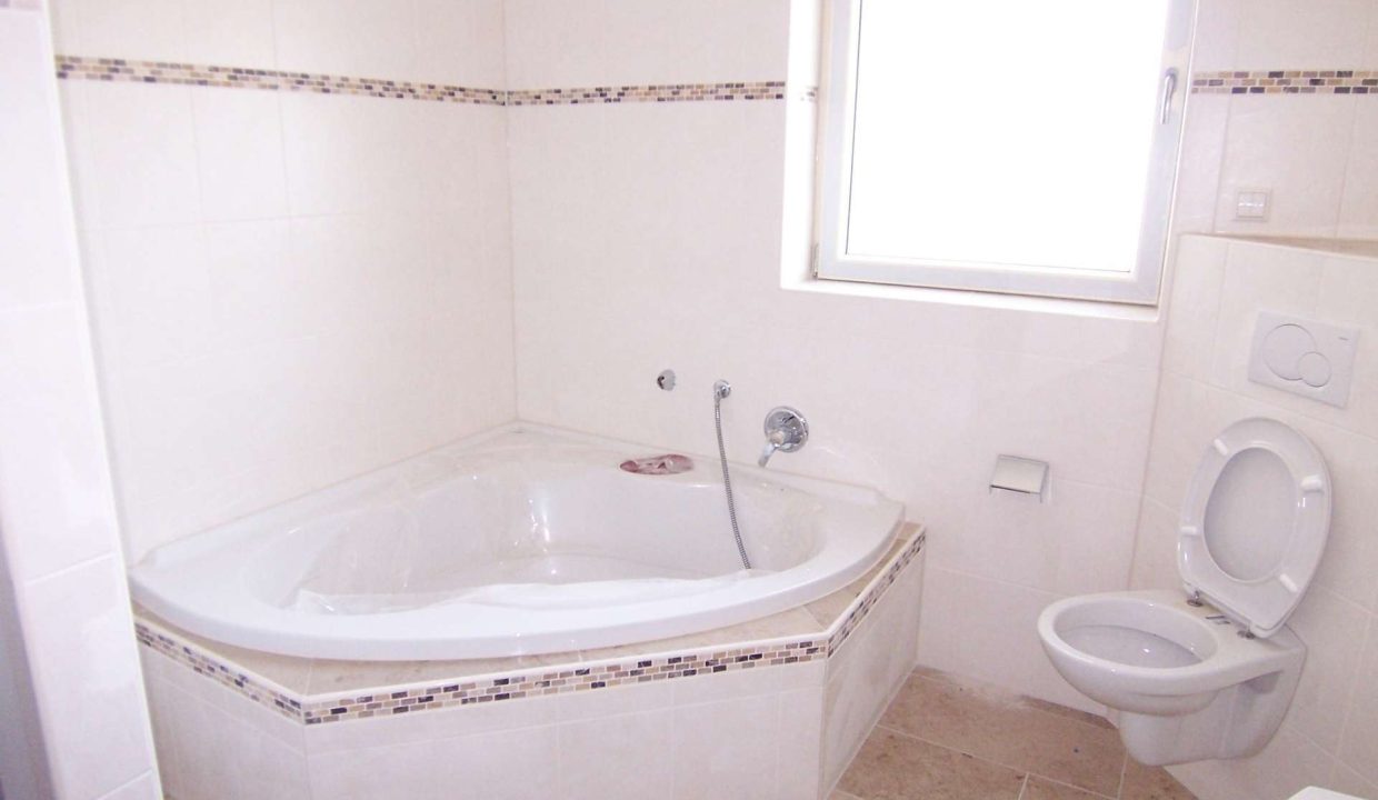 Badezimmer EG