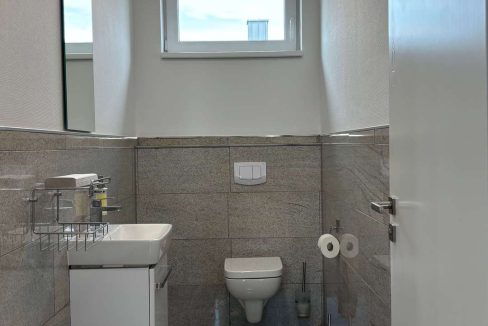 Gäste-WC Bürogebäude