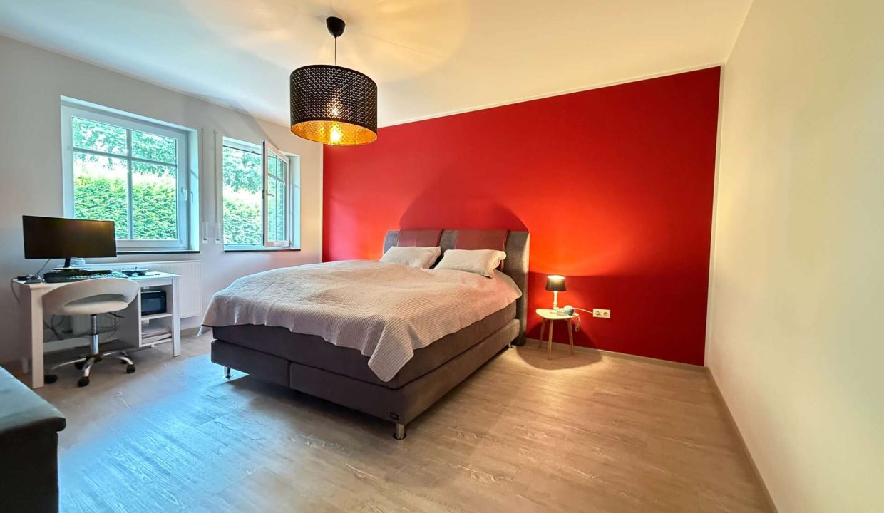 Schlafzimmer EG