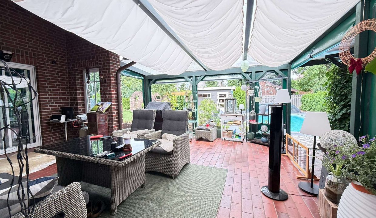 Überdachte Terrasse