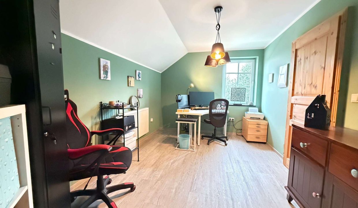 Schlafen  Büro OG