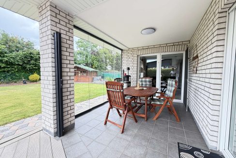 Überdachte Terrasse