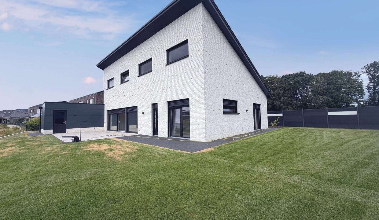 Hausansicht -Neubau