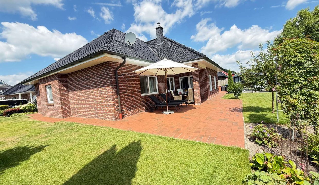 Teilüberdachte Terrasse