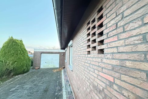 Zufahrt Garage