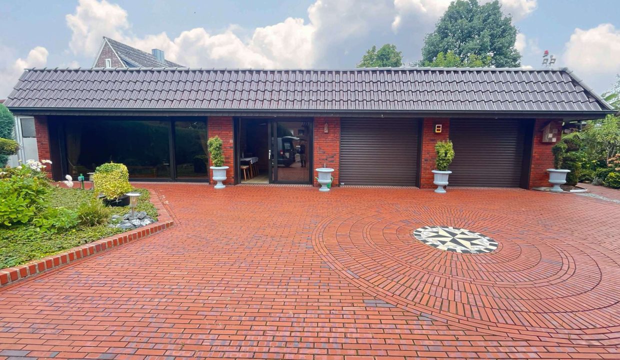 Garage mit Partyraum