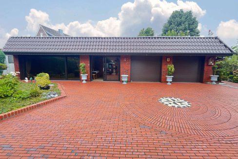 Garage mit Partyraum