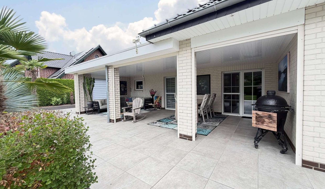 Überdachte Terrasse