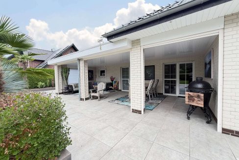 Überdachte Terrasse
