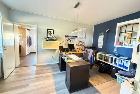 Gäste/Büro
