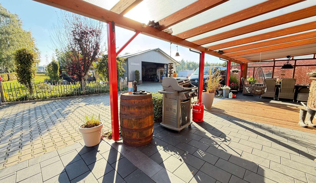 Überdachte Terrasse