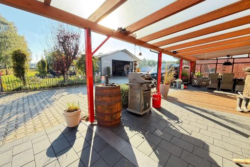 Überdachte Terrasse