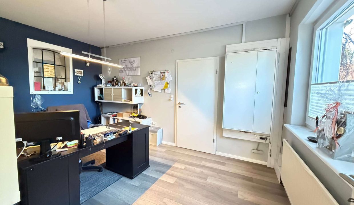 Gäste/Büro